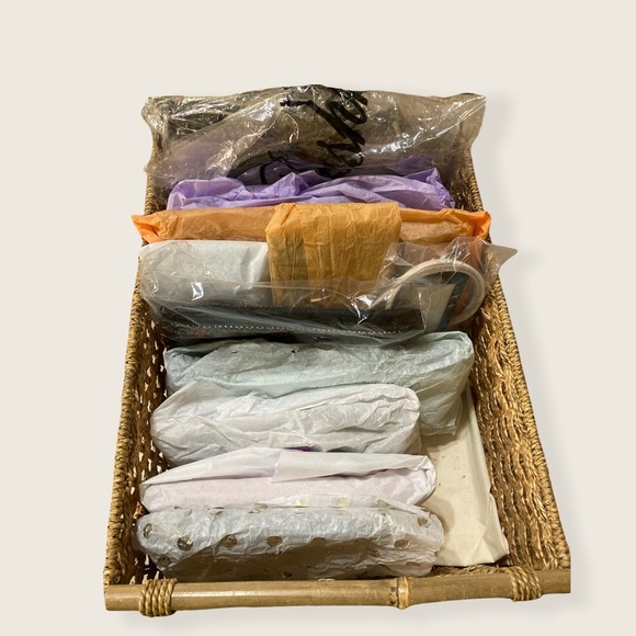 Bundle Of Coin Purse With Wallet - Picture 4 of 4